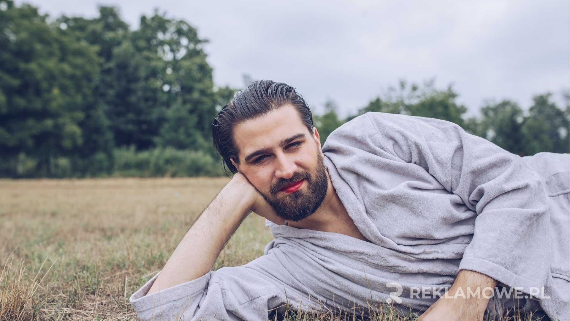 Personalizacja szlafroków w luksusowym hotelu